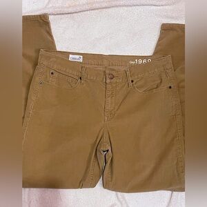 GAP 1969 Straight Leg Jeans in Camel courderoy